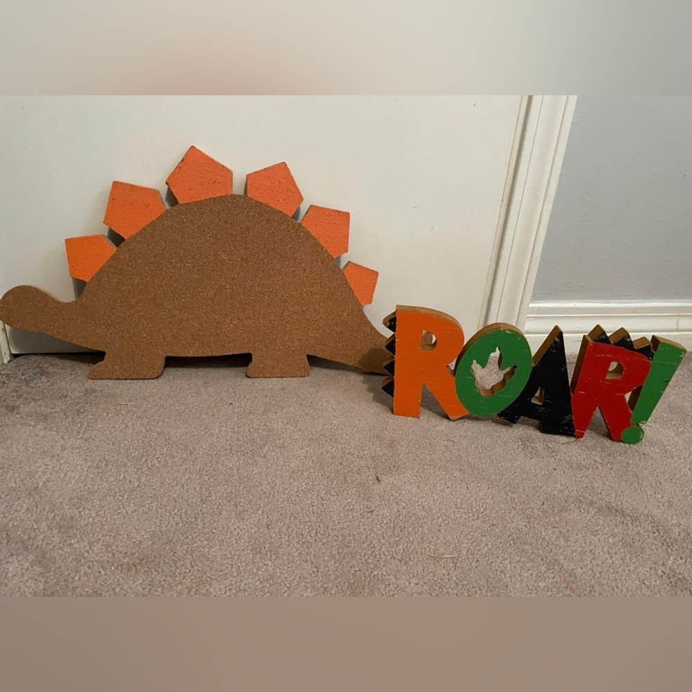 Dinasaur Cork Board